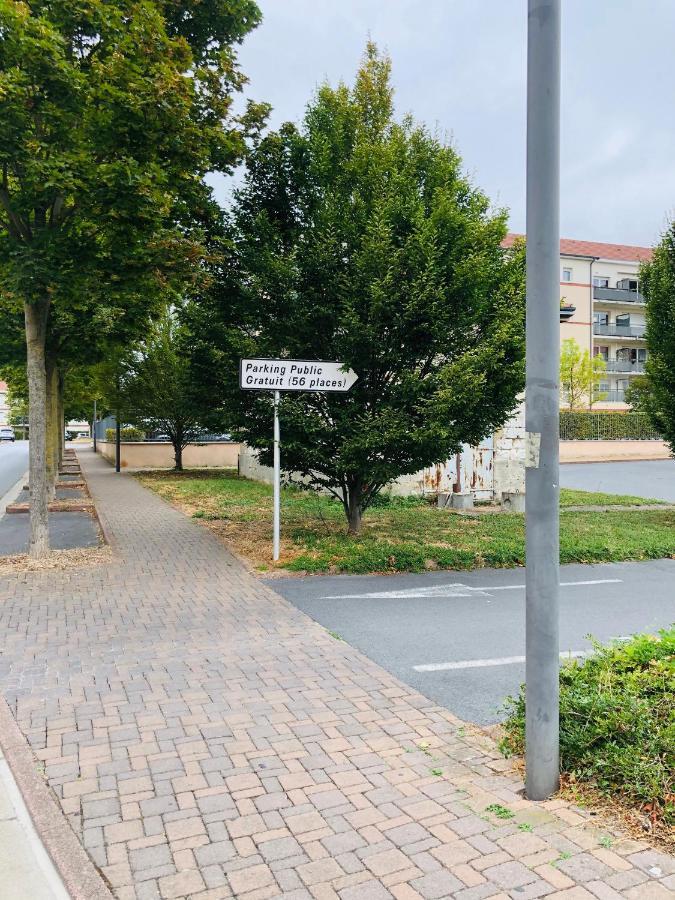 Superbe Appartement Type Loft En Duplex Rue Buat Châlons-en-Champagne Exteriör bild