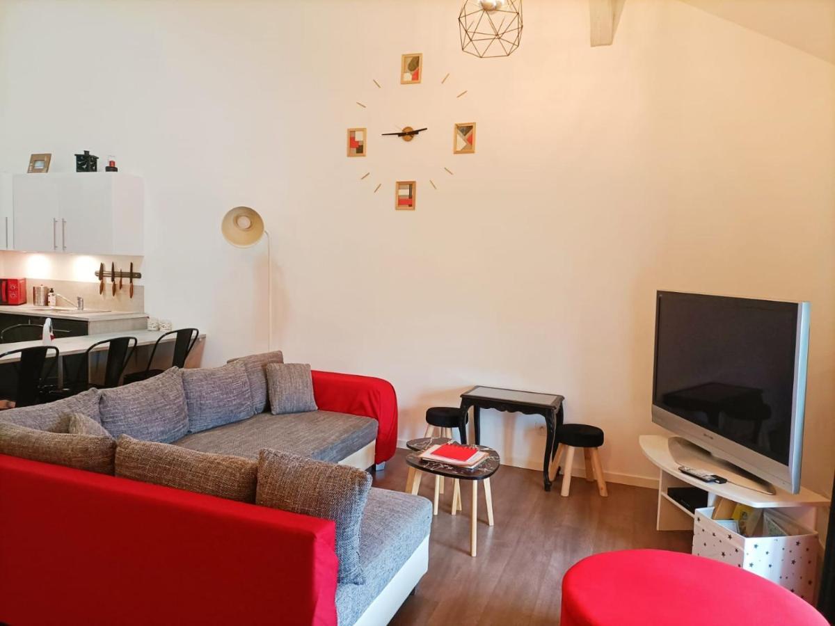 Superbe Appartement Type Loft En Duplex Rue Buat Châlons-en-Champagne Exteriör bild