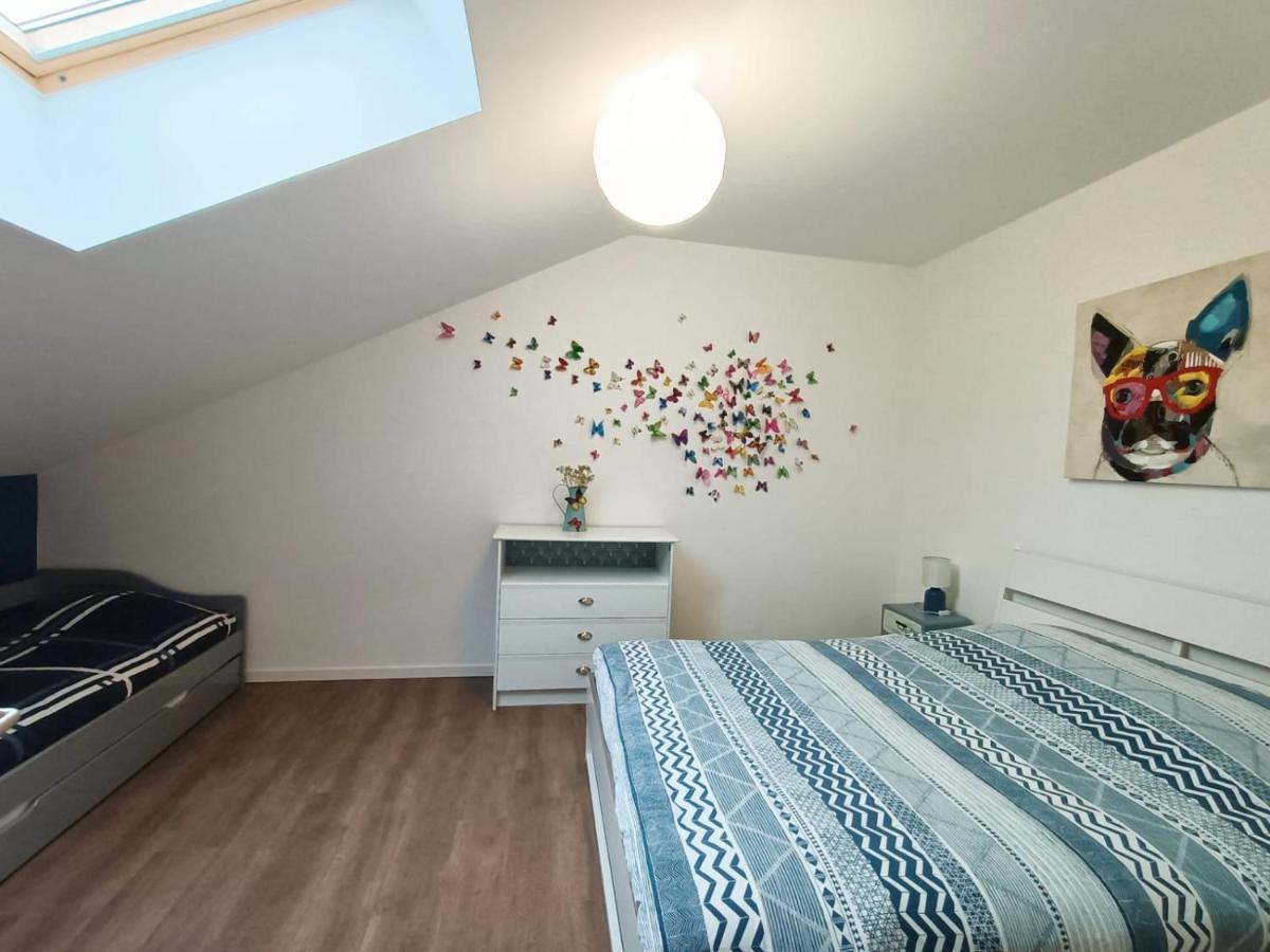 Superbe Appartement Type Loft En Duplex Rue Buat Châlons-en-Champagne Exteriör bild