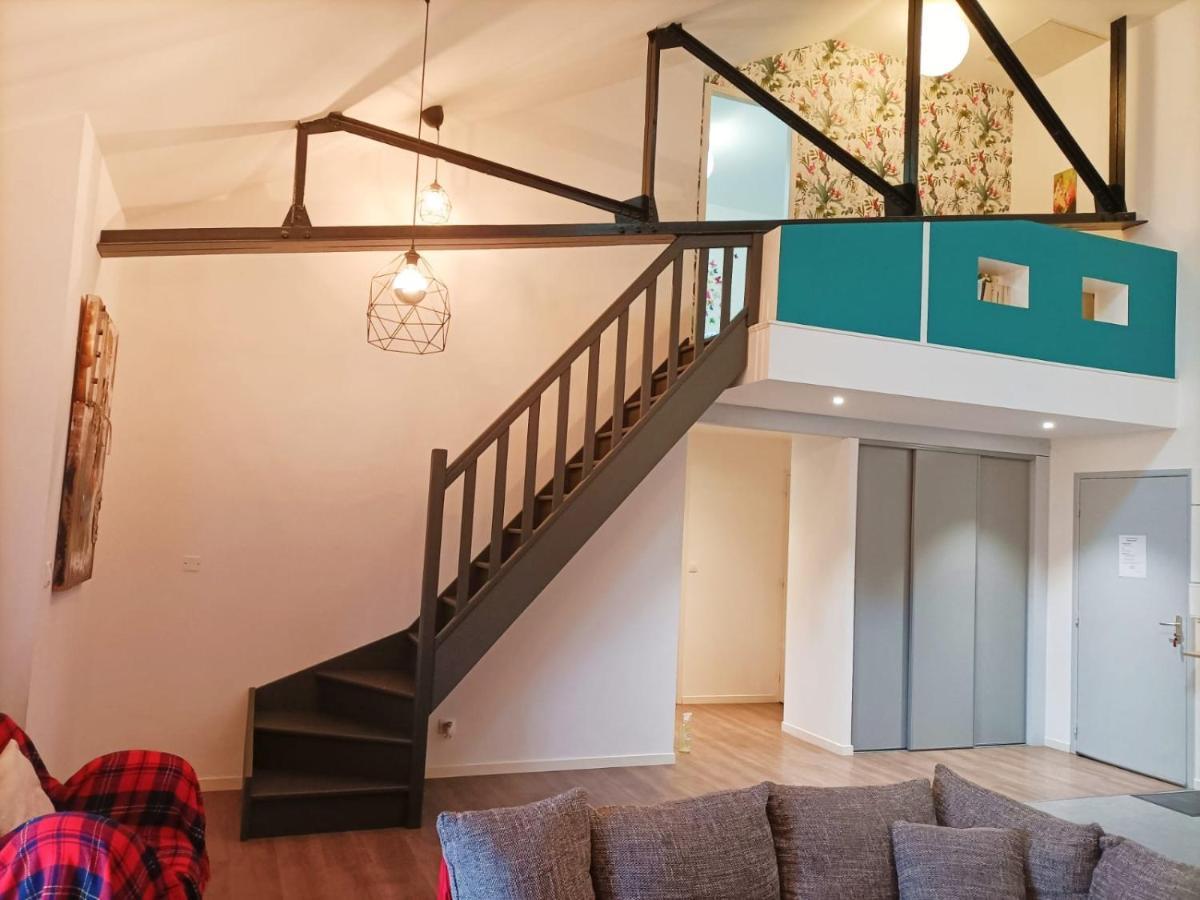 Superbe Appartement Type Loft En Duplex Rue Buat Châlons-en-Champagne Exteriör bild