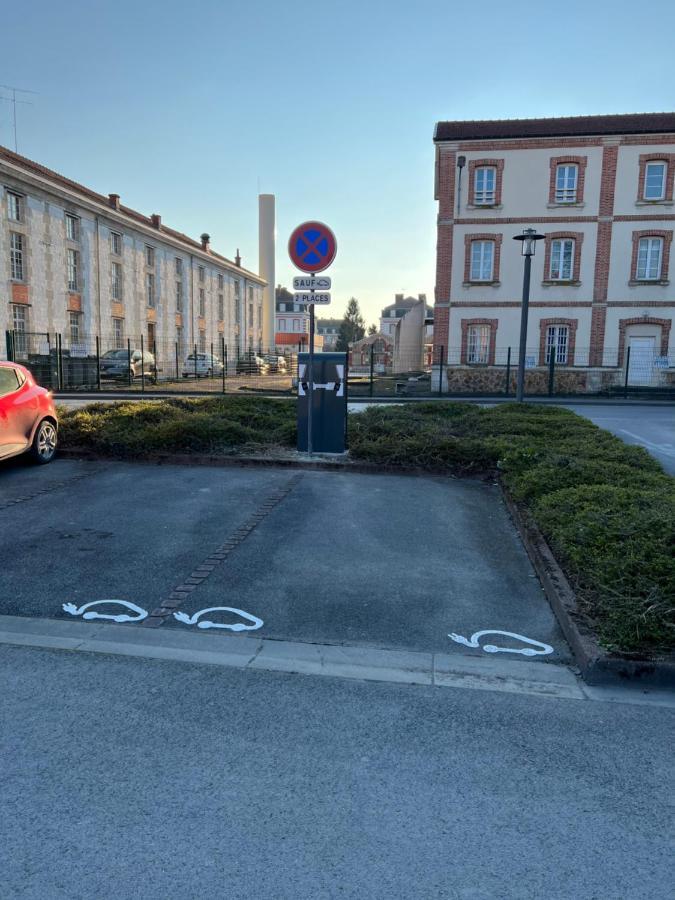 Superbe Appartement Type Loft En Duplex Rue Buat Châlons-en-Champagne Exteriör bild